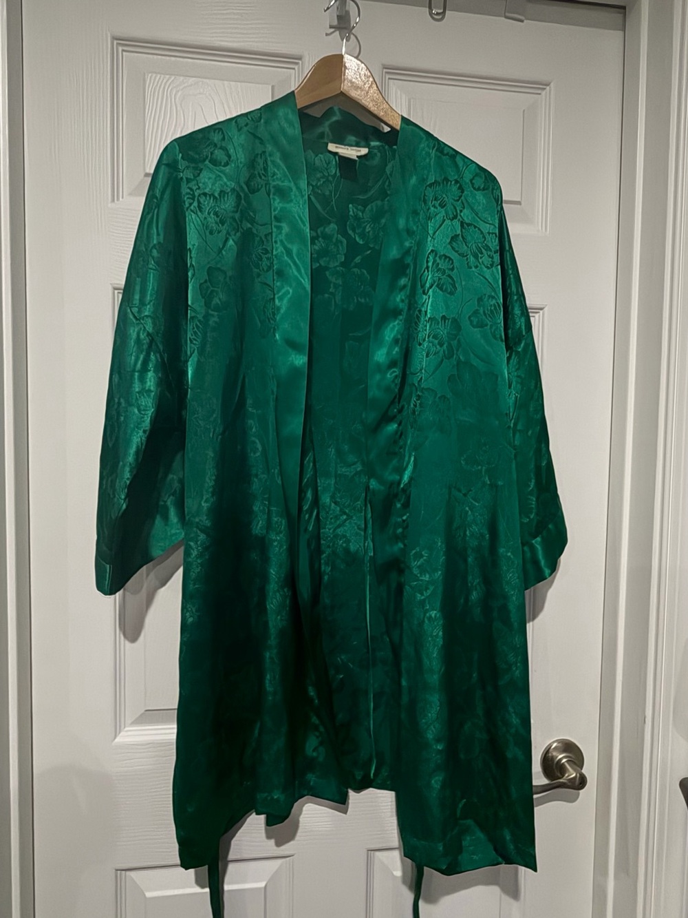 Morgan Taylor Emerald Green Satin Floral Kimono Size Small